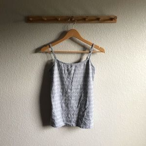 ❄️ 5 for $10 ❄️ Embroidered Dot Tank